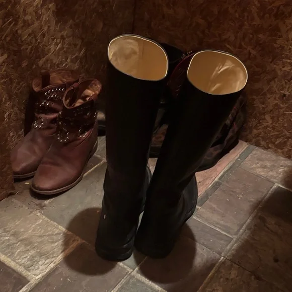 The Row Black Women's Boots - Picture 2 of 4